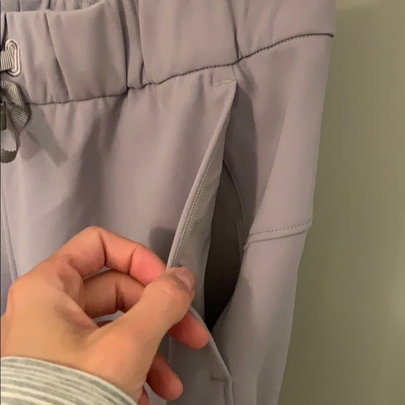 On The Fly Joggers NWT - Picture 5 of 7